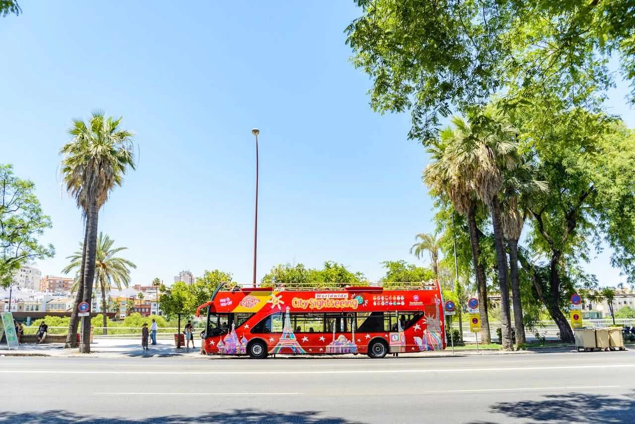 Hop-on-Hop-off bus Seville 1