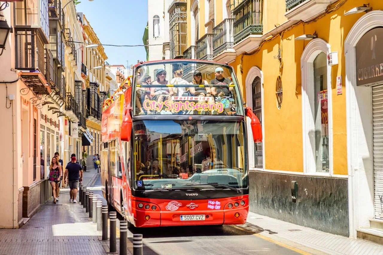 Hop-on-Hop-off bus Seville 1